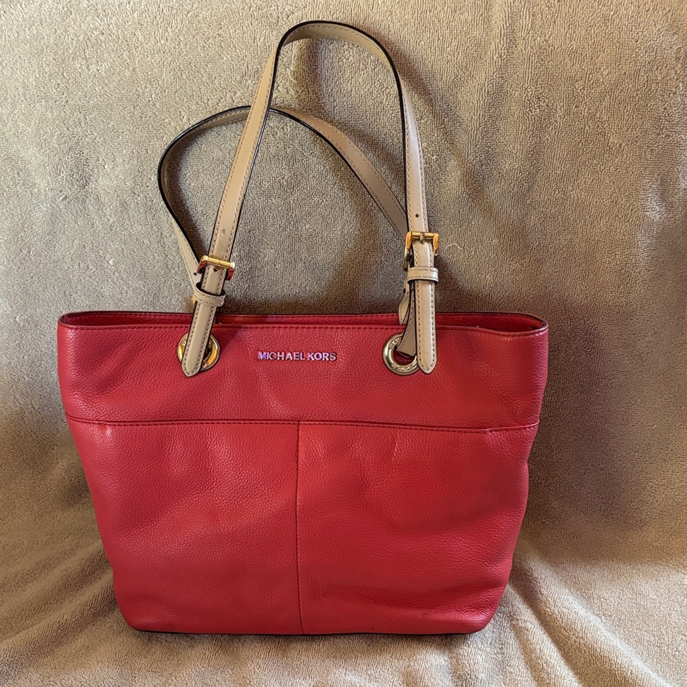 Michael Kors light pink bag